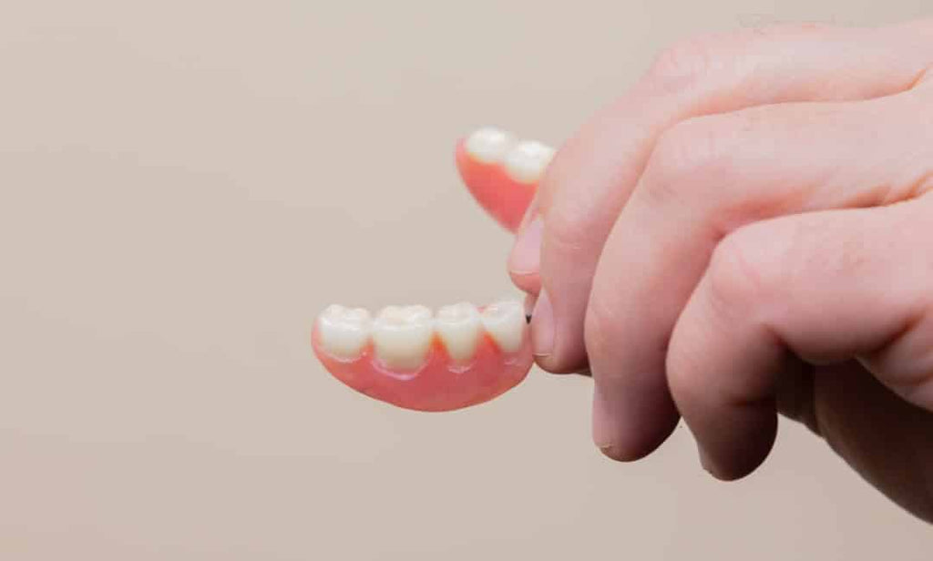 Getting Dentures Without an Office Visit: How It Is Done?