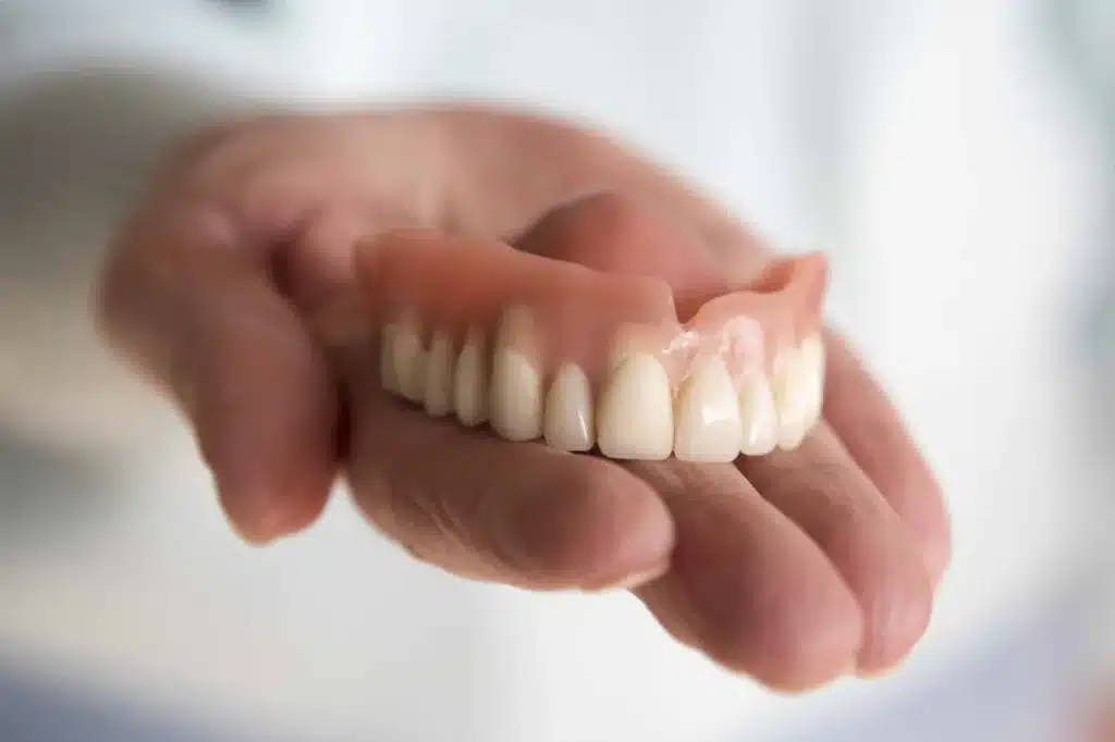 types of dentures